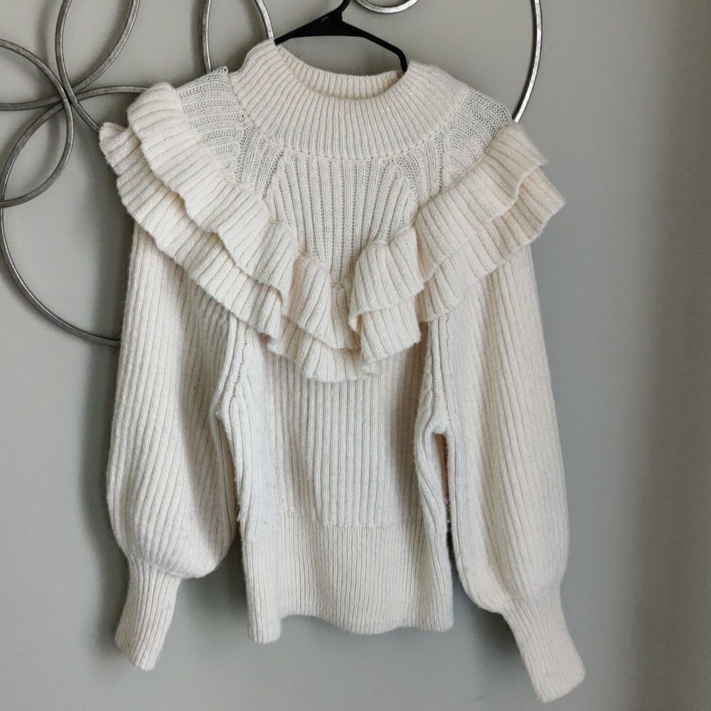 H&M balloon sleeve mock neck sweater